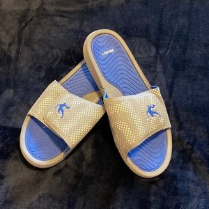 ✨NWOT✨ AND1 Men’s Flip Flops